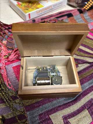 PG-Vintage Japanese Hummel inspired Music Box