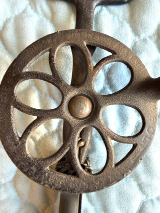 Antique Holt's Mencanical Hand-Crank Egg Beater