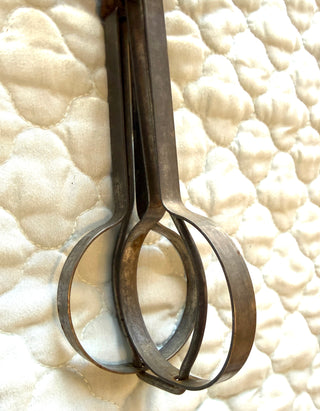 Antique Dover Hand-Crank Egg Beate