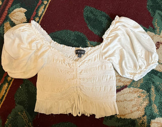 White smock top, puffy sleeved crop top