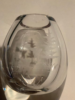 Vntg Ekenas Crystal vase w/Etching 4.5"