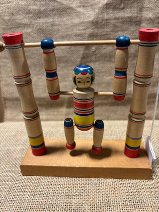 Vint Japanese wooden Acrobatic Kokeshi Doll MTS