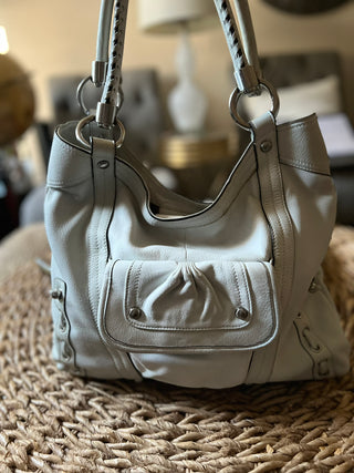 Mj94-B. Makowsky white leather purse