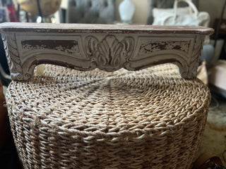 Mj94-White Shabby Chic shelf
