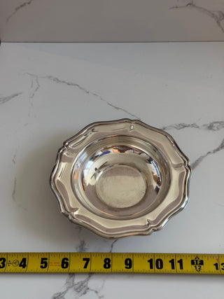 Vintage Sheridan Taunton Silversmiths Silver Plated Scalloped Bowl