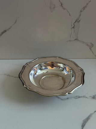 Vintage Sheridan Taunton Silversmiths Silver Plated Scalloped Bowl