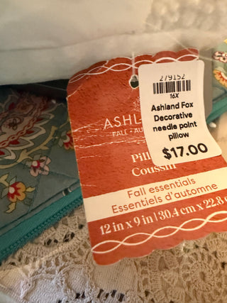 Ashland Fox Decorative needle point pillow