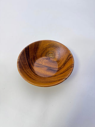 Set of 2 Small Round Wood Bowls Brown Grain Approx 6 Inch