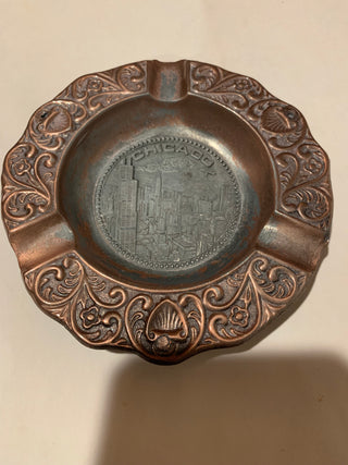 Vntg Chicago skyline ashtray 5”