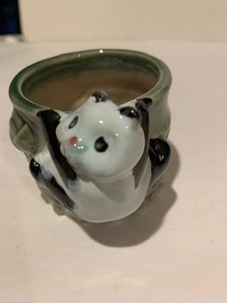 Vntg ceramic panda bamboo 2.5” vase
