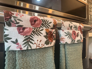 Hanging Kitchen Towel - Vintage Flowers