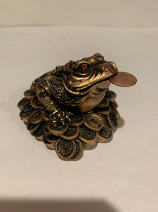 Bronze colored Money Frog 4”