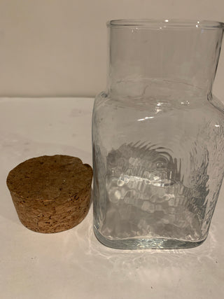 Vntg textured square apothecary w/cork 5.5”