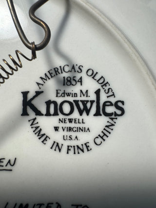 Knowles Norman Rockwell Pondering on the Porch Rediscovered Women Ltd Ed Collector Plate