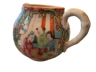 Chinese Porcelain Pot