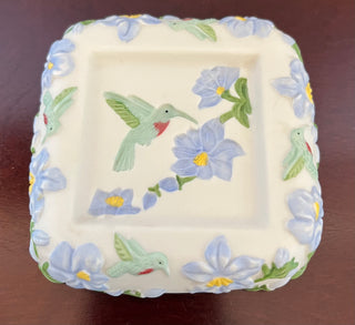 Hummingbird & flower Porcelain bisque candle holder