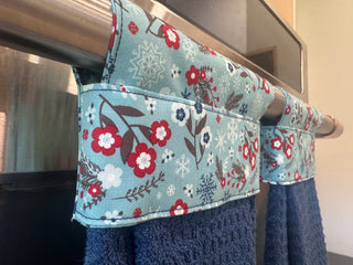 Hanging Kitchen Towel - Winter Floral
