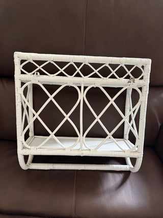 Vtg White Wicker Wall Shelf w/ towel bar