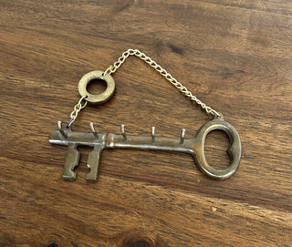 Vtg Brass Skeleton Key hanging key holder