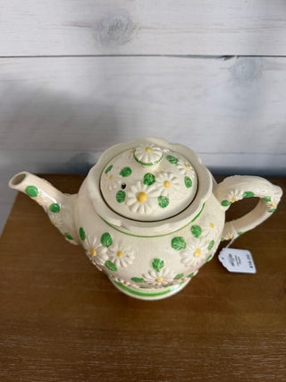 Vtg Daisy Teapot