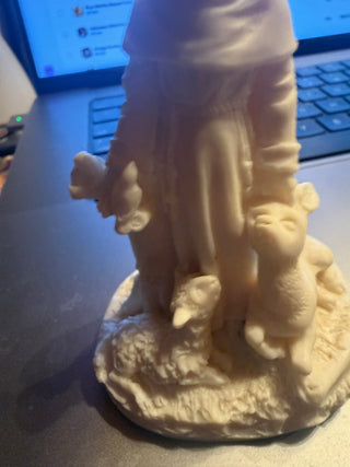 Saint Fracis of Assisi Statue in white resin 4"