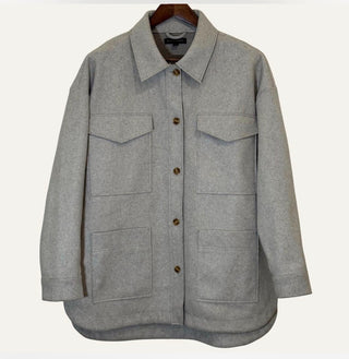 light beige Banana Republic 4-pocket shacket Size XL
