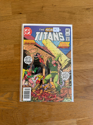 Comic Book: New Teen Titans Issue 18