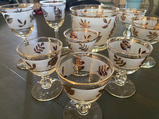 Vintage 1960s Libbey gold leaf  cocktail set