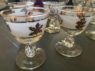 Vintage 1960s Libbey gold leaf  cocktail set