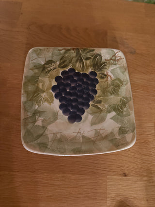 Grapes Fruit Plate