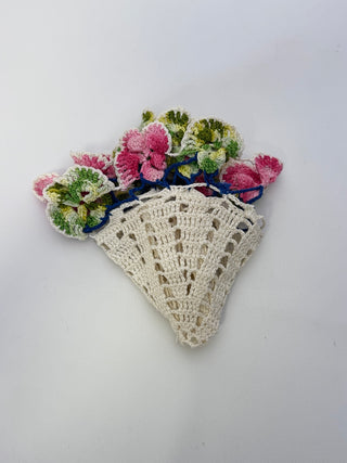Crochet Floral Doily Cream Pink Green Blue Ruffled Border Approx 13 Inch