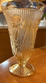 Vntg Jeannette Glass Carnival Glass Vase