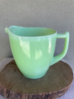 Jeannette Jadeite  Uranium Pitcher Sunflower Bottom