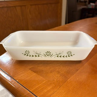 Vntg Glasbake Milk Glass Baking Dish