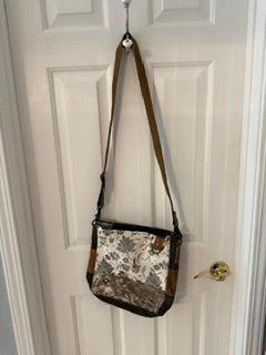 Myra crossbody bag