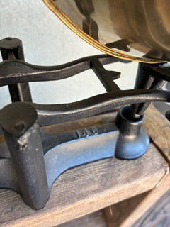 Confectioner's Scale Cast Iron Base No. 146