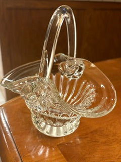 Vintage Oneida Crystal Bride's Basket