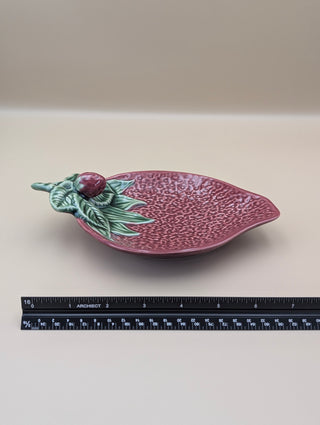 Bordallo Pinheiro Strawberry Dish