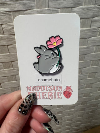Little Totoro w/ Flower Enamel Pin