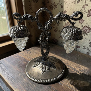 VTG Godinger Silver Plated Hanging Grape Salt & Pepper Shakers w/ Stand