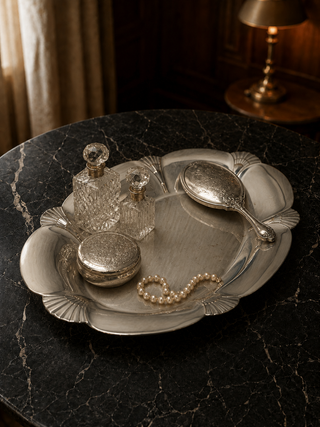 Rogers Silverplate Scalloped Serving Bowl — Art Deco Shell Motif, Pattern #4467