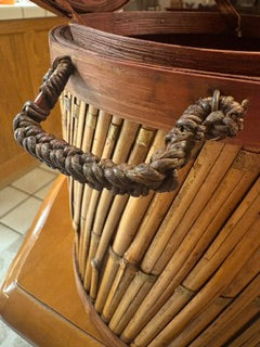Vntg Round Bamboo & Rattan Lidded Basket