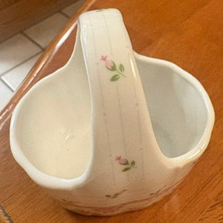 Vntg Porcelain Mini Basket w Pink Flowers