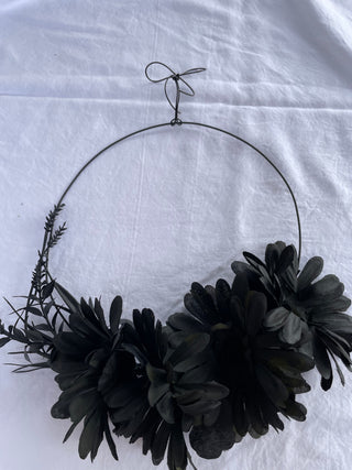Black Metal Wreath w/ Flowers 10"