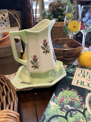 Small pitcher and basin RCD