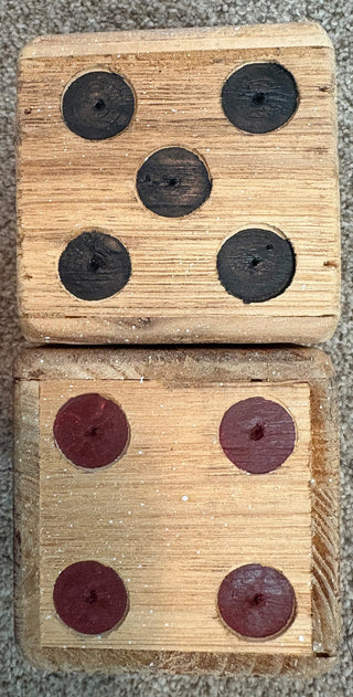 2 dice with red and black dots RSV (set)