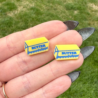 Butter Stud Earrings MTS