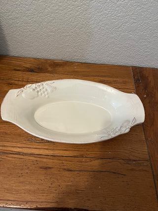 Casafina Madeira Harvest Stoneware Au Gratin Dish: Vanilla Cream, Fruit Embossed Madeira Harvest (Vanilla Creme) by CASAFINA|145484