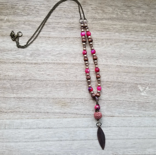 bri.craftique - Red Shell Beaded Leaf Necklace (BRI) - MTS|118719