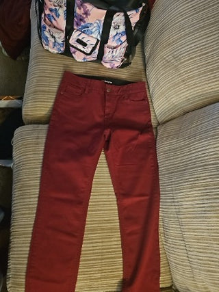 Liz Claiborne Burgundy Slim Leg Pants